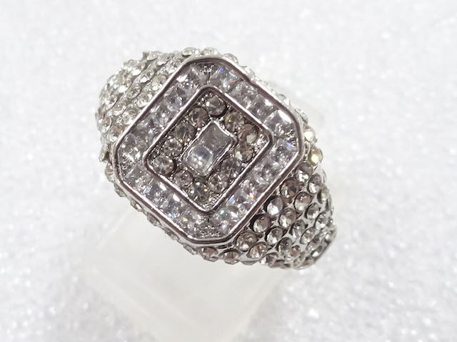 Japanese Kimono / Antique Accessories Metal